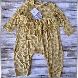 NWT Kate Quinn Organics Golden Snowflake Bamboo Long-Sleeve Ruffle Jumpsuit